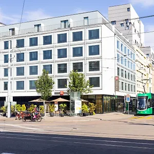 Ibis Bahnhof Hotell
